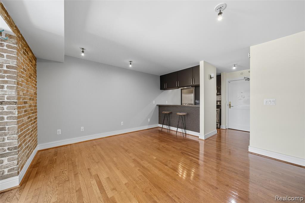411 S Old Woodward Avenue, 911, Birmingham, MI 48009 — Photo 8