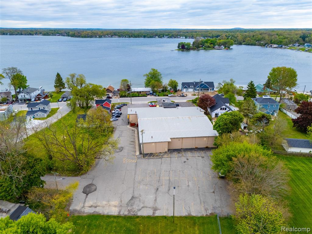 9455 Main Street, Whitmore Lake, MI 48189 — Photo 43