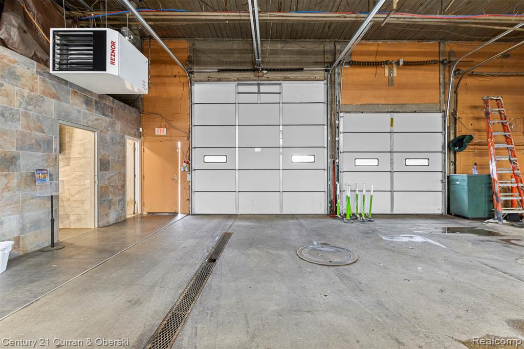 8301 W Chicago, Southgate, MI 48204 — Photo 18