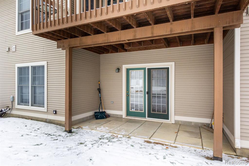211 PIERCE LAKE Drive, Chelsea, MI 48118 — Photo 44