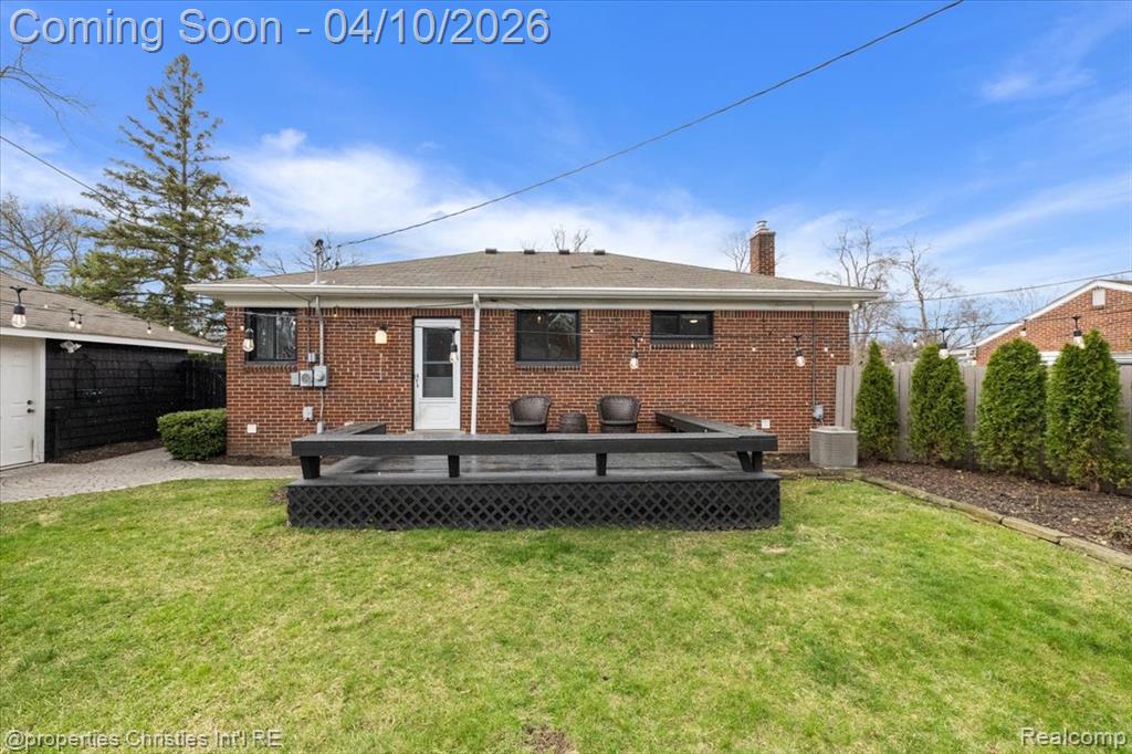 8441 Northfield Boulevard, Oak Park, MI 48237 — Photo 38