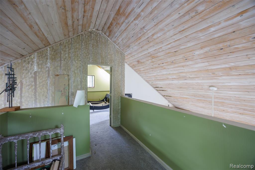 4995 Mohawk Avenue, Clarkston, MI 48348 — Photo 11