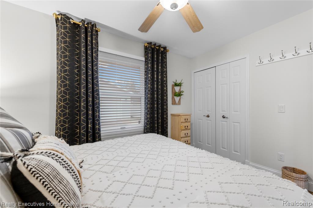 4329 Atkins Road, Port Huron, MI 48060 — Photo 13
