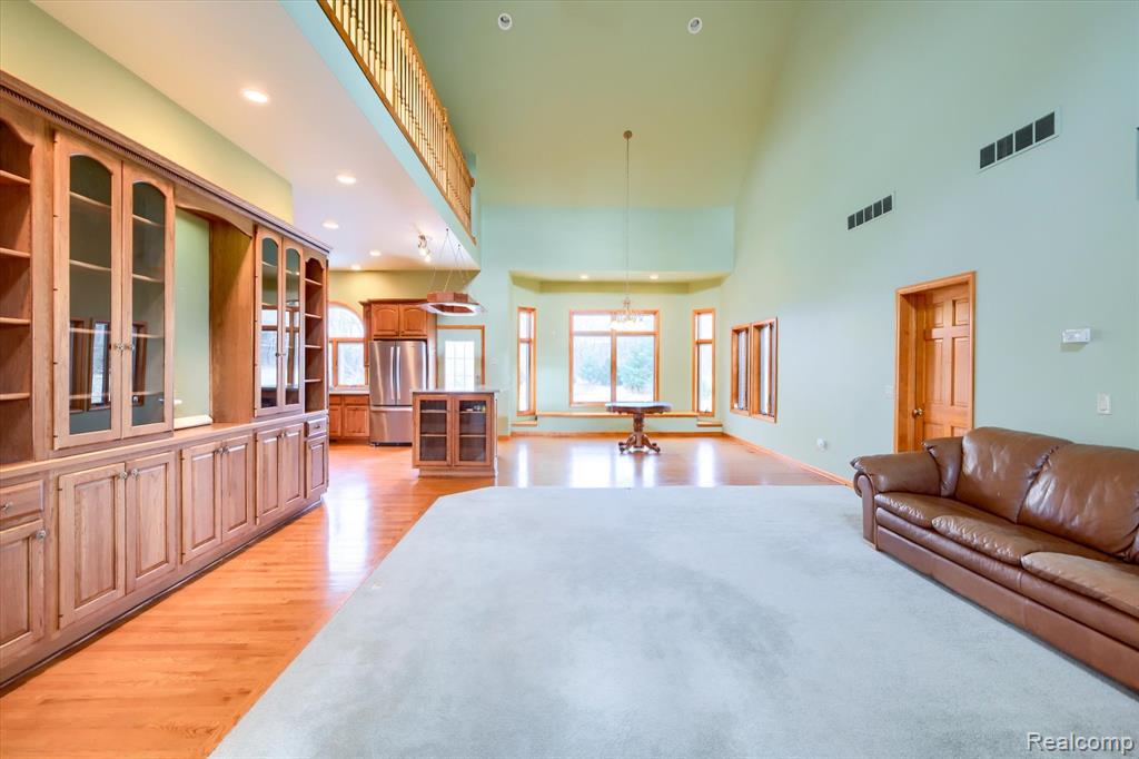 845 Oak Tree Lane, Lapeer, MI 48446 — Photo 10