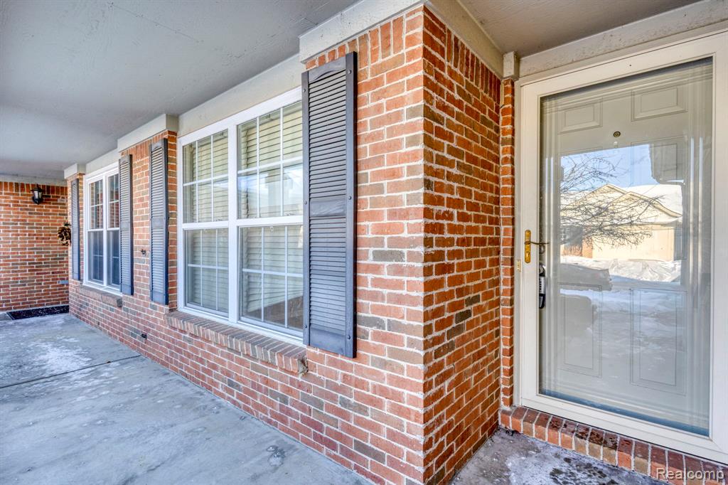 5964 Augusta Lane, Grand Blanc, MI 48439 — Photo 4