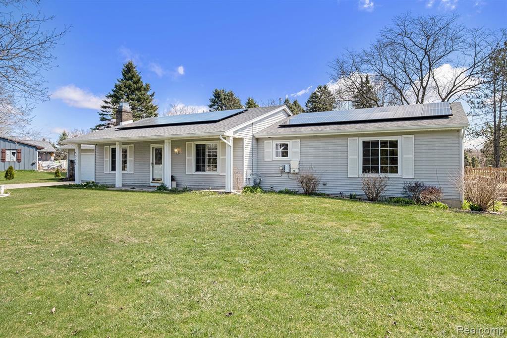 5537 VASSAR Road, Grand Blanc, MI 48439 — Photo 3