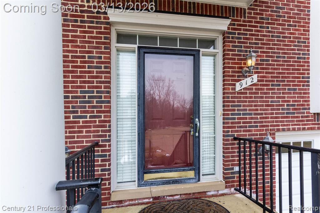 912 Sandalwood Drive, Troy, MI 48085 — Photo 5
