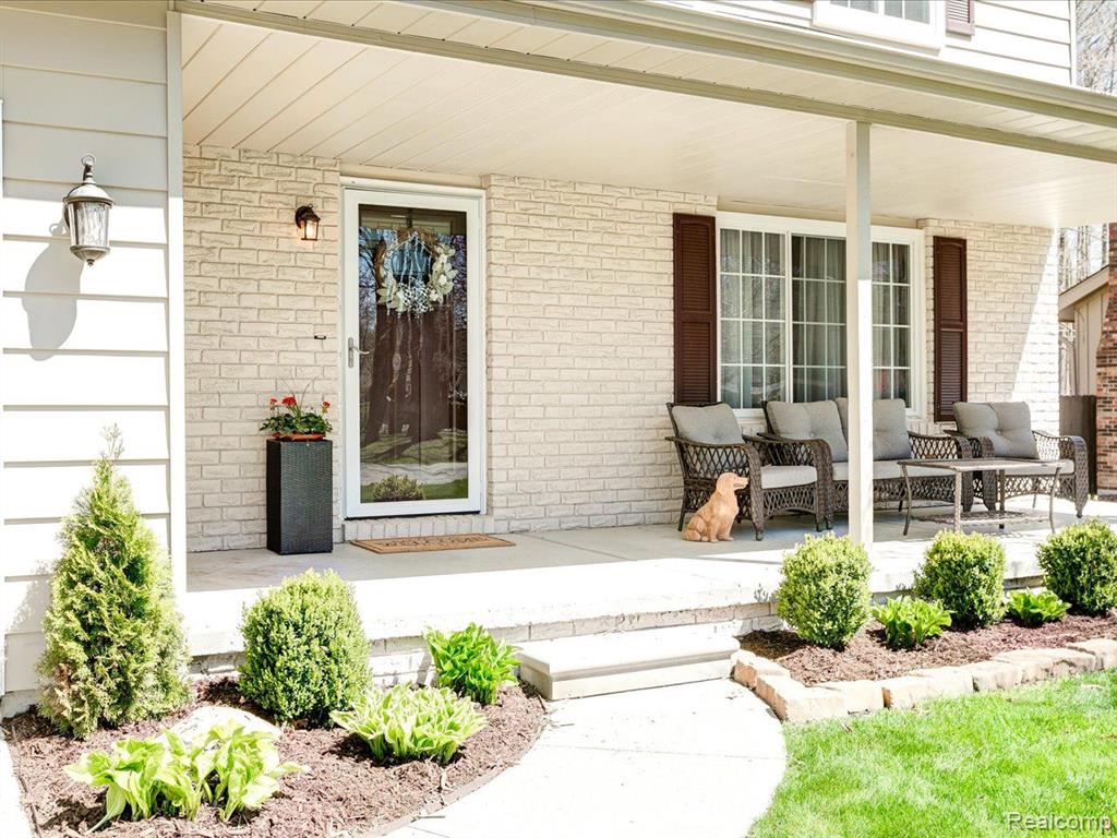 4188 OLD FORGE Drive, Fort Gratiot, MI 48059 — Photo 2