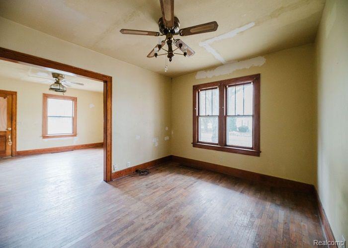 328 W CANAL, Tekonsha, MI 49092 — Photo 7