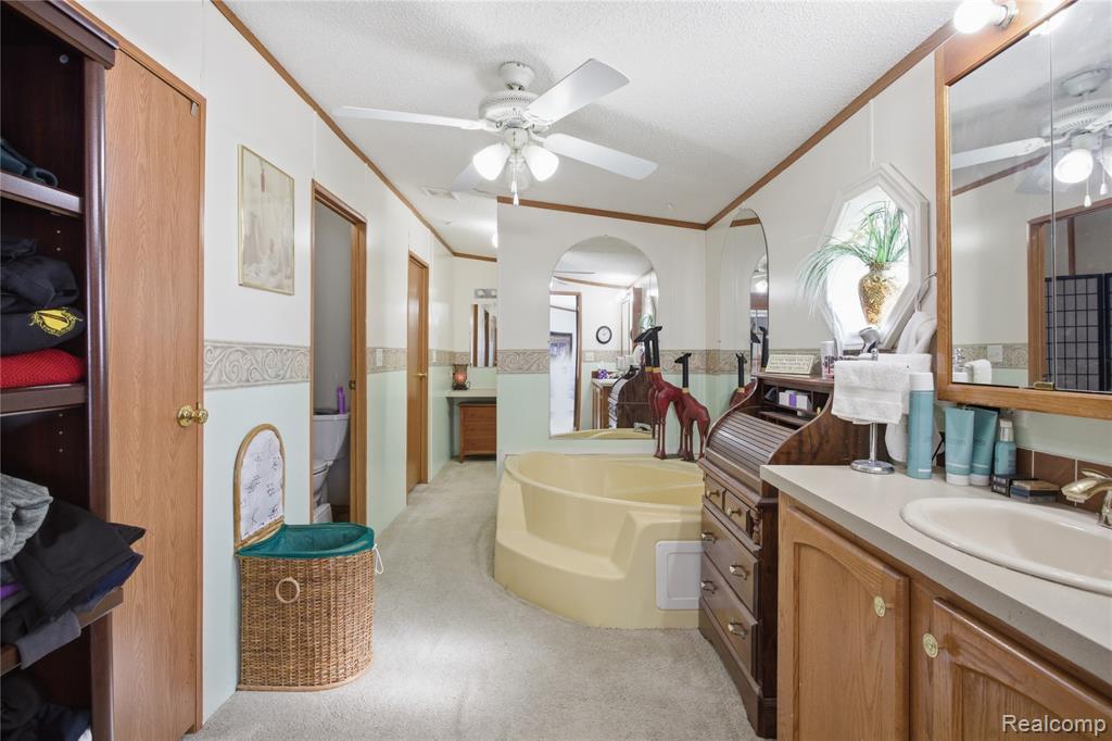 9857 Rembrandt Way, Fenton, MI 48430 — Photo 35