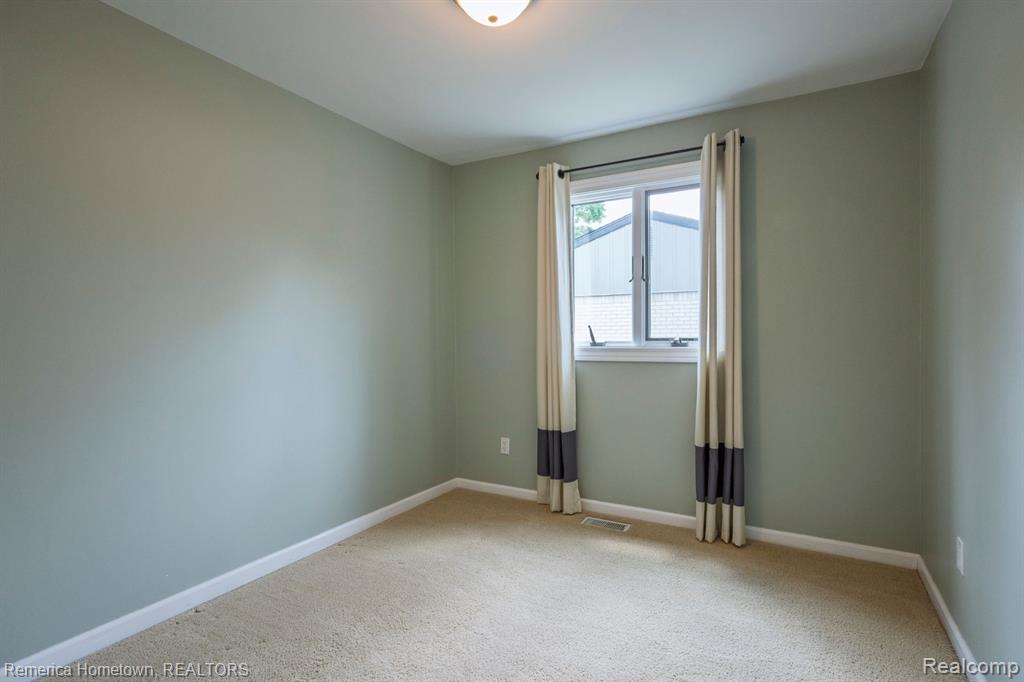 9183 Redbud Avenue, Plymouth, MI 48170 — Photo 21