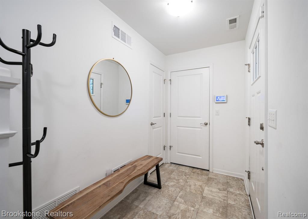 512 Midland Boulevard, Royal Oak, MI 48073 — Photo 26