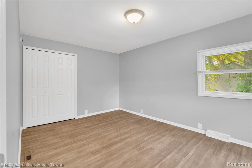 3932 Parker Road, Fort Gratiot, MI 48059 — Photo 22