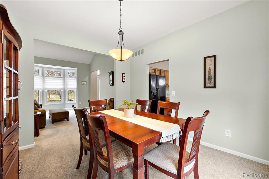 8446 S Shore Drive, Clarkston, MI 48348 — Photo 22