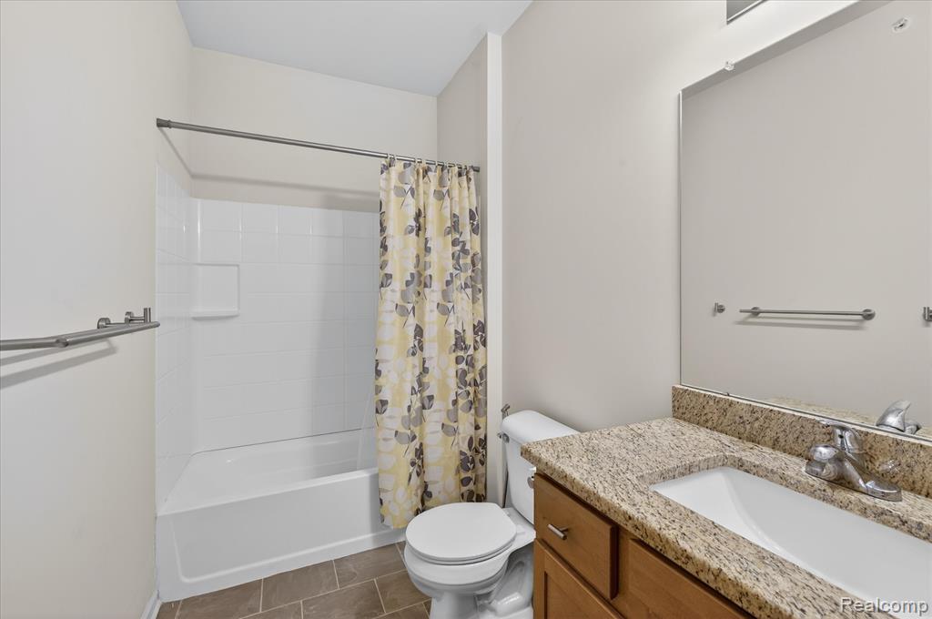 9812 Ridge Run, 55, Howell, MI 48855 — Photo 20