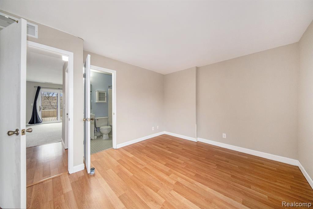 350 Briarcrest Drive, 165, Ann Arbor, MI 48104 — Photo 15