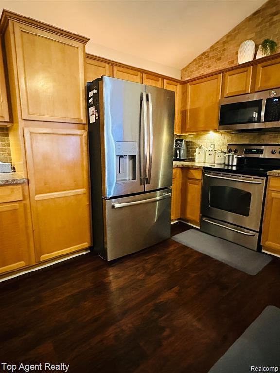 45553 Hidden View Court, Utica, MI 48315 — Photo 5