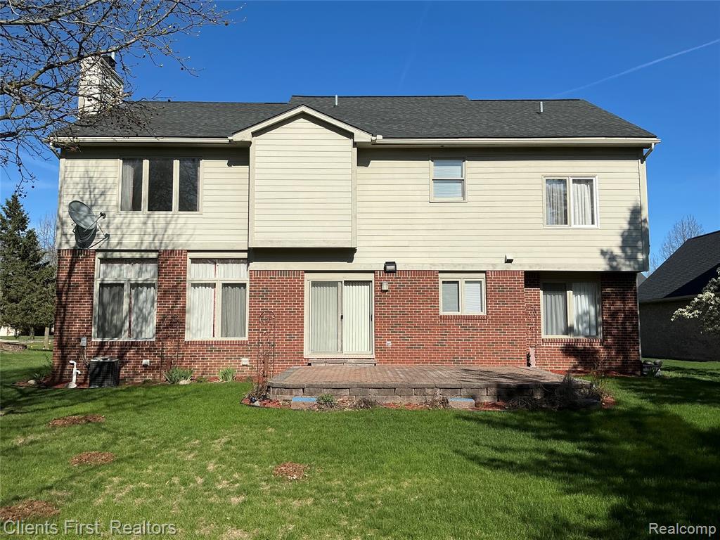 41074 Scarborough Lane, Novi, MI — Photo 11