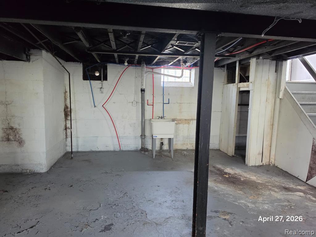 15801 E State Fair Street, Detroit, MI 48205 — Photo 18