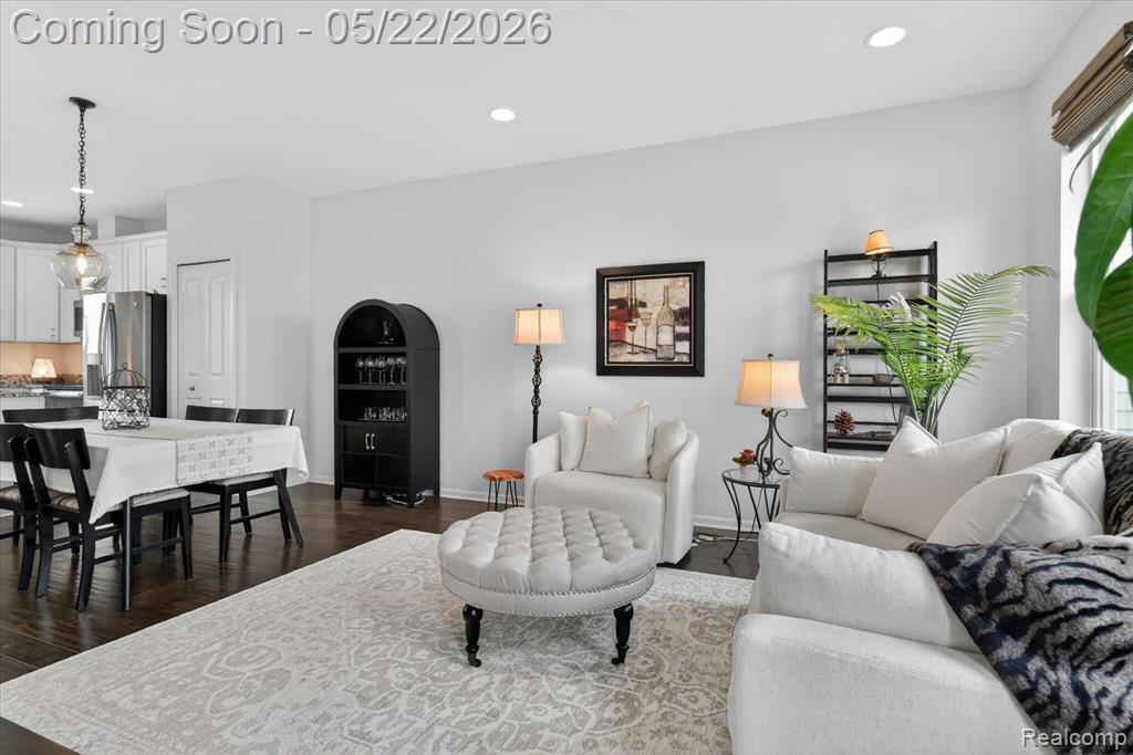 238 Center Boulevard, Wixom, MI 48393 — Photo 10