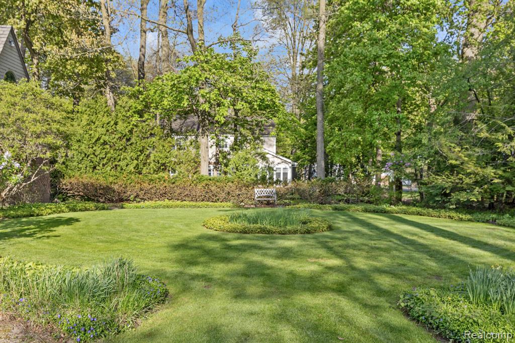 18234 Arselot Drive, Northville, MI 48168 — Photo 65