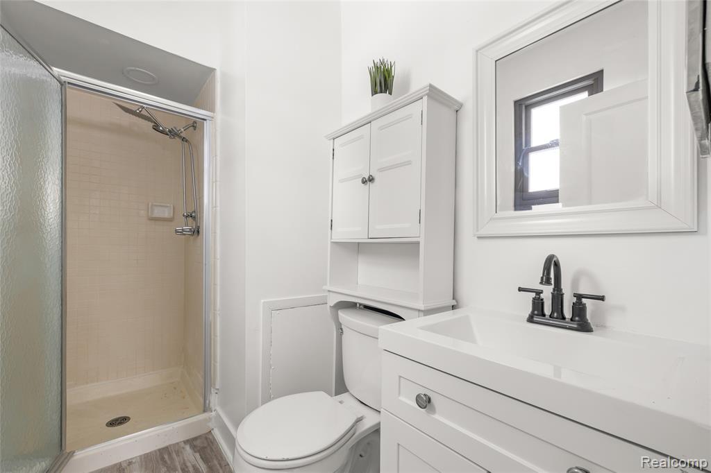 42745 Redfern Street, Canton, MI 48187 — Photo 15