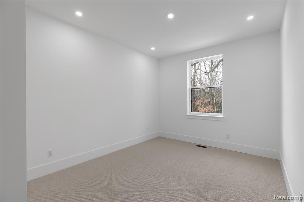 404 S Center Street, Northville, MI 48167 — Photo 22