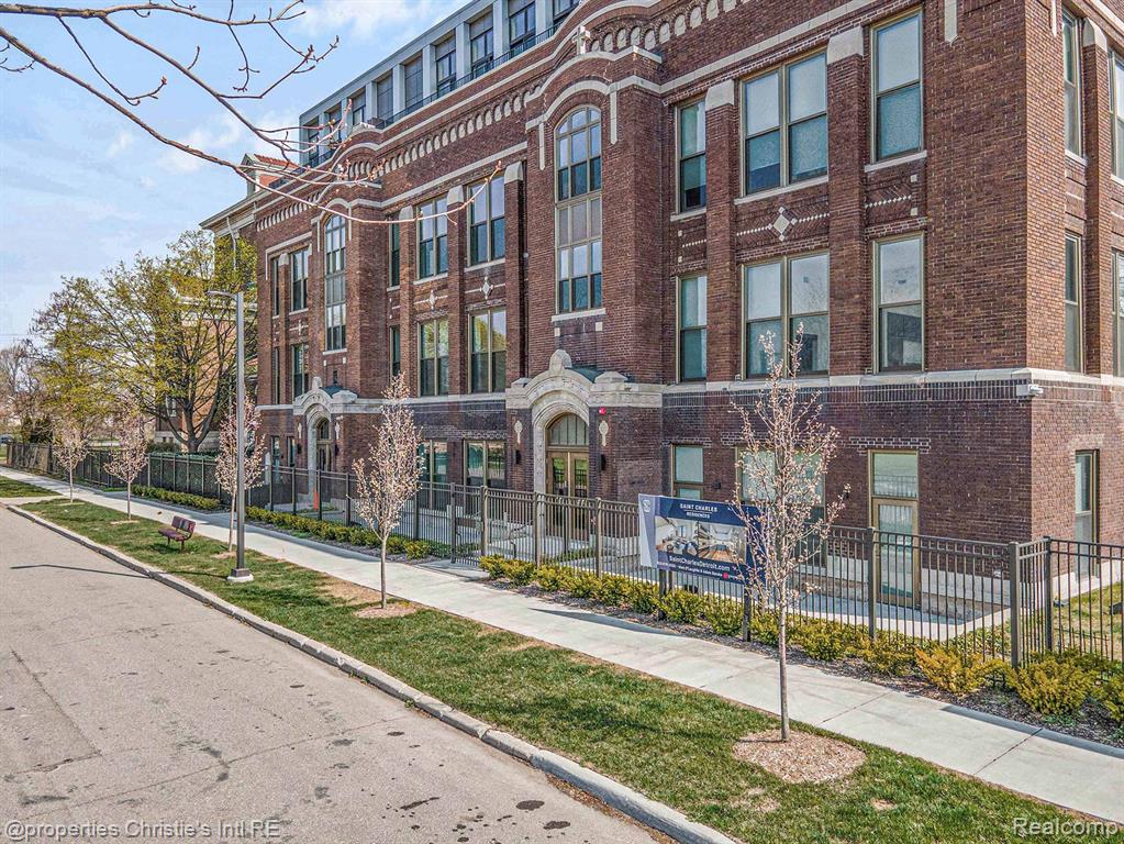 1454 TOWNSEND Street - Photo 2