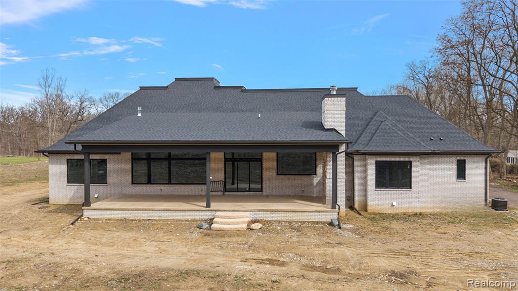 5560 Sheldon Road, Rochester, MI 48306 — Photo 9