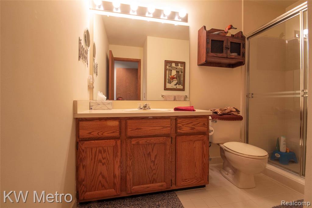 42664 Jason Court, 88, Sterling Heights, MI 48313 — Photo 10