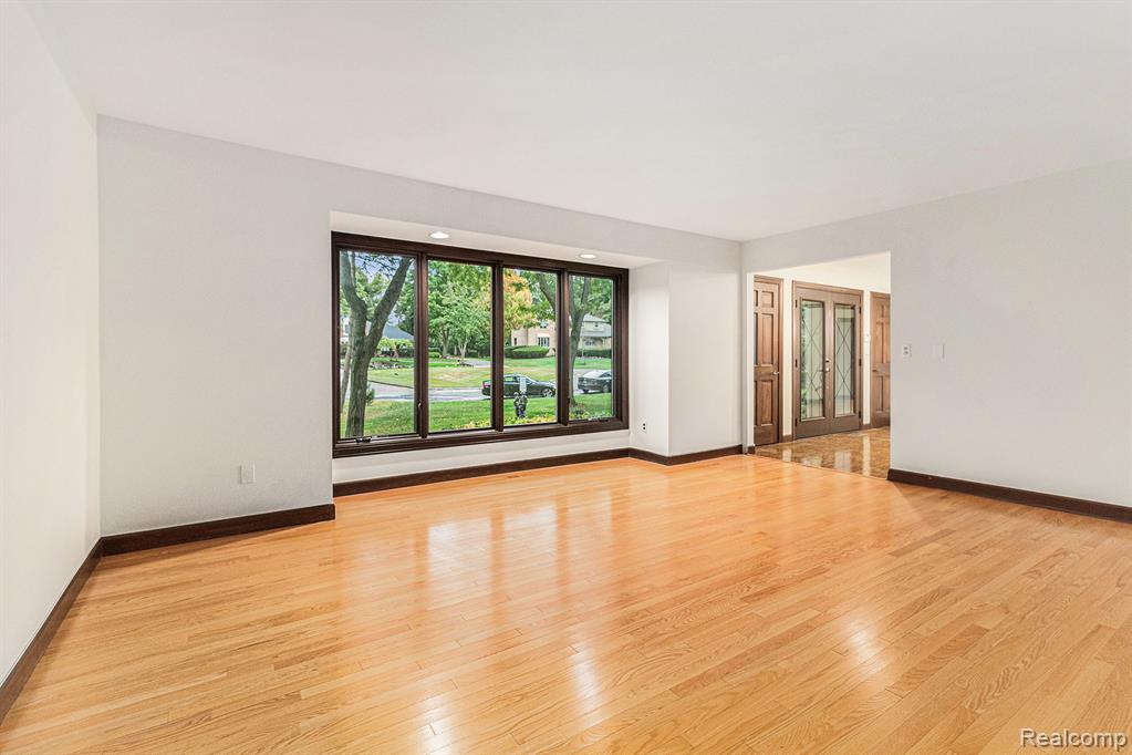 790 Hidden Pine Road Road, Bloomfield Hills, MI 48304 — Photo 8