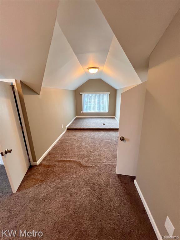 939 Webb Street, Detroit, MI 48202 — Photo 17