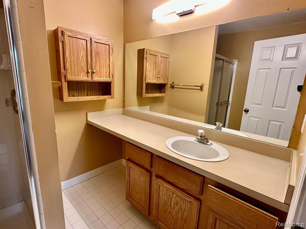 1900 HAWKS NEST Court, 60, Canton, MI 48188 — Photo 14