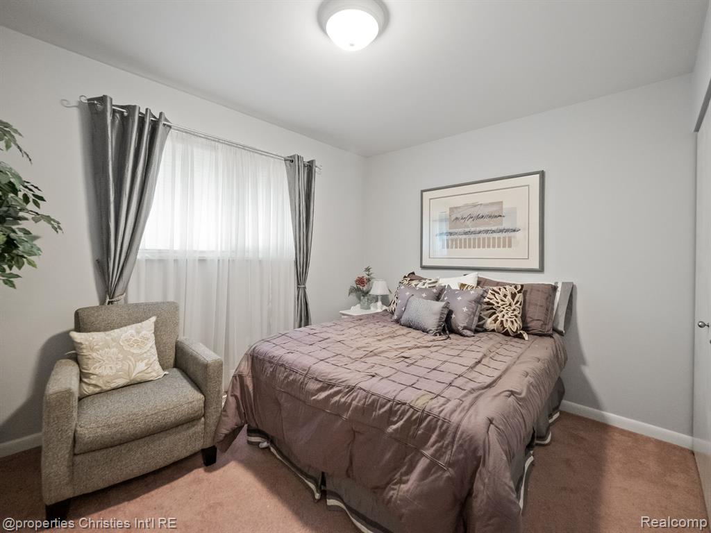 41642 Sycamore Drive, Novi, MI — Photo 20