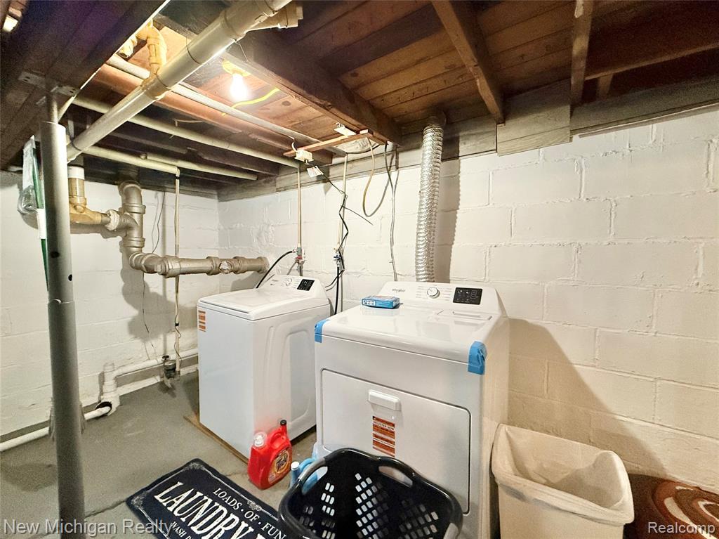 3433 Camden Avenue, Burton, MI 48529 — Photo 16