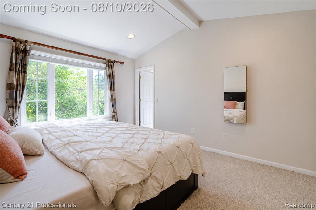 425 Cherry Grove Lane, Walled Lake, MI 48390 — Photo 43