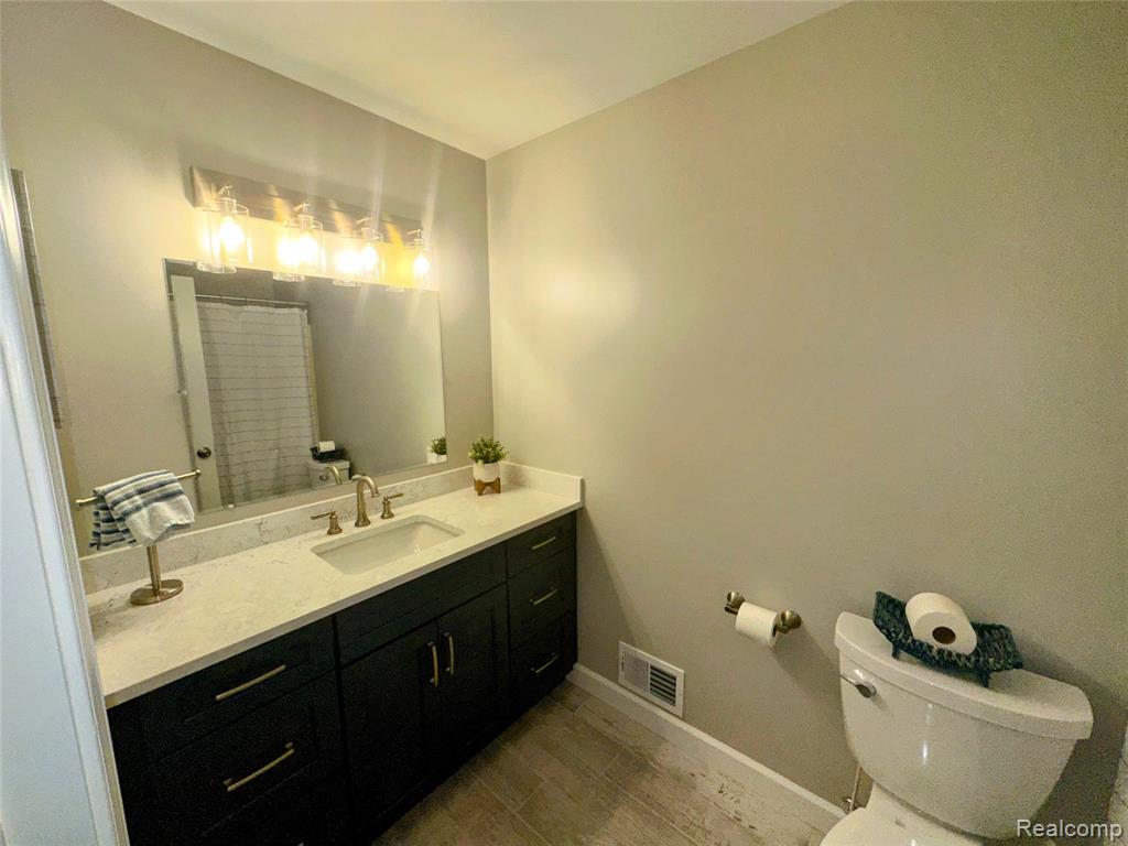6771 FOXBORO, Brighton, MI 48116 — Photo 37