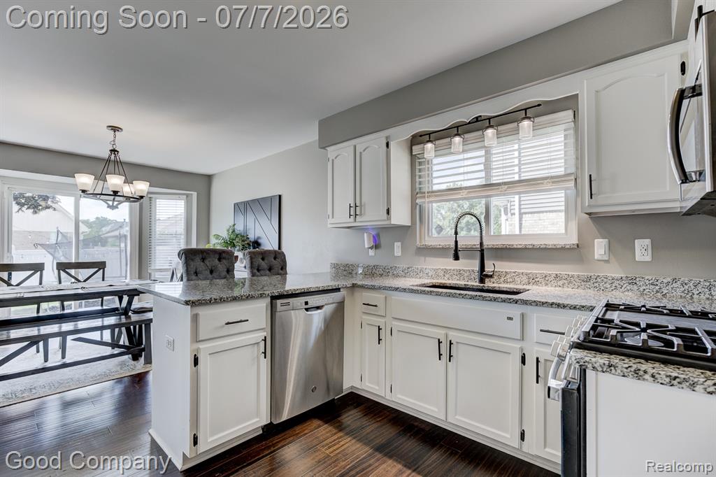 49877 Maurice Drive, Chesterfield, MI 48047 — Photo 26
