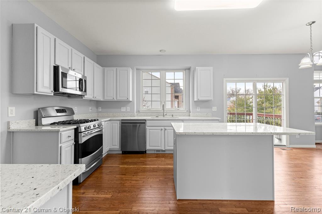 6900 Lakeway Street, Ypsilanti, MI 48197 — Photo 12