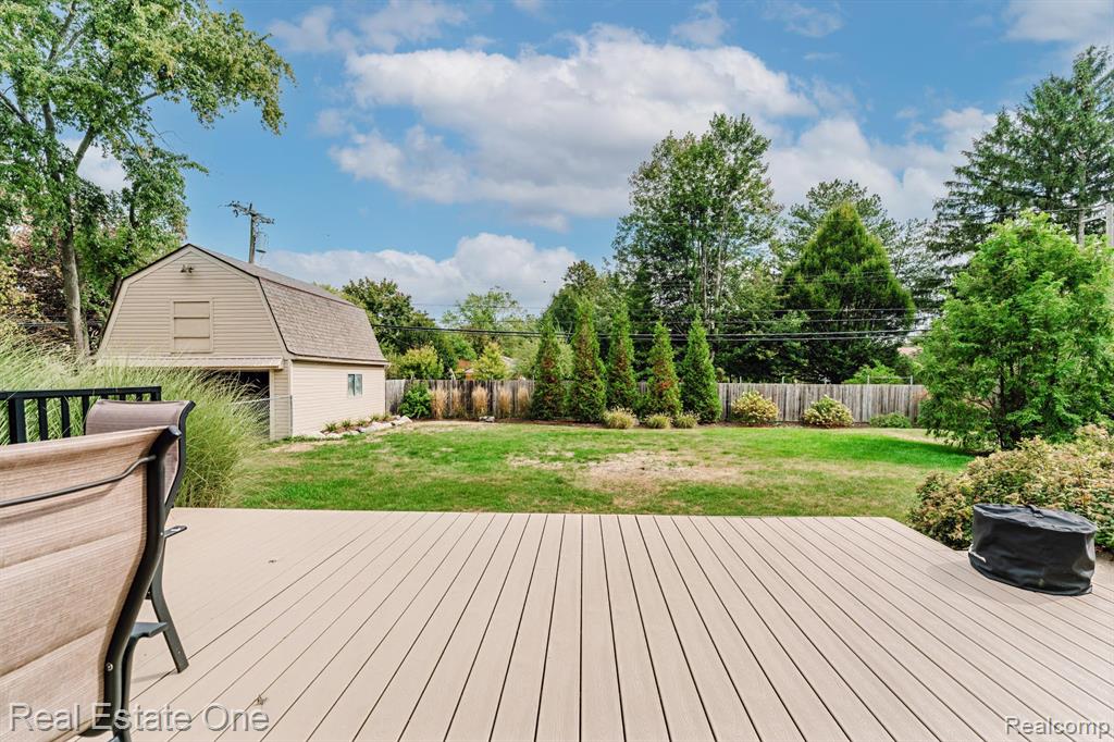 5374 Daniels Drive, Troy, MI 48098 — Photo 38