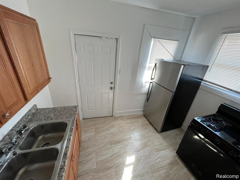 6349 BARLUM Street, Detroit, MI 48210 — Photo 8