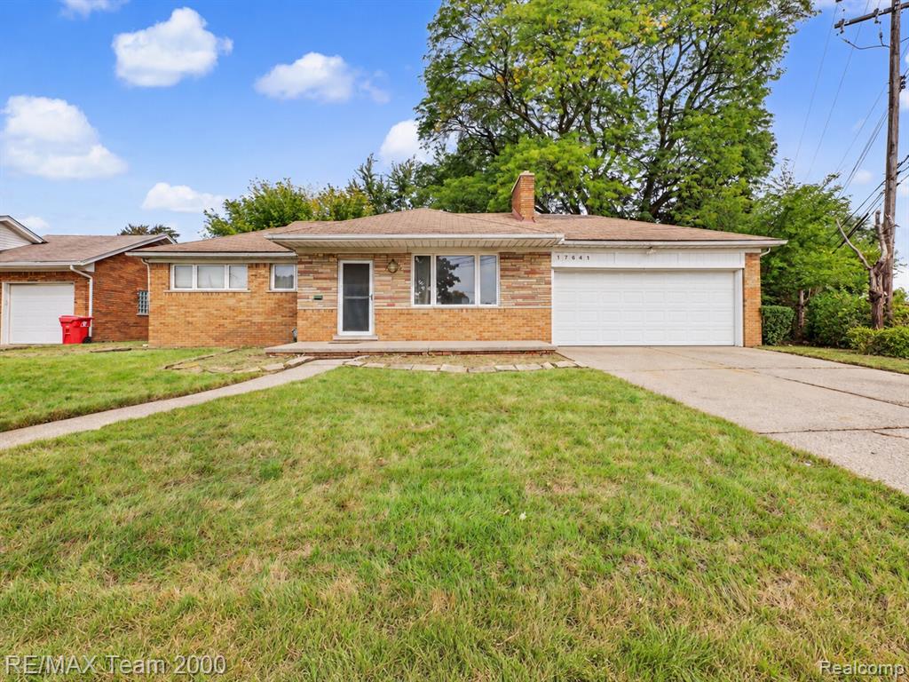 17641 Ego Avenue, Eastpointe, MI 48021