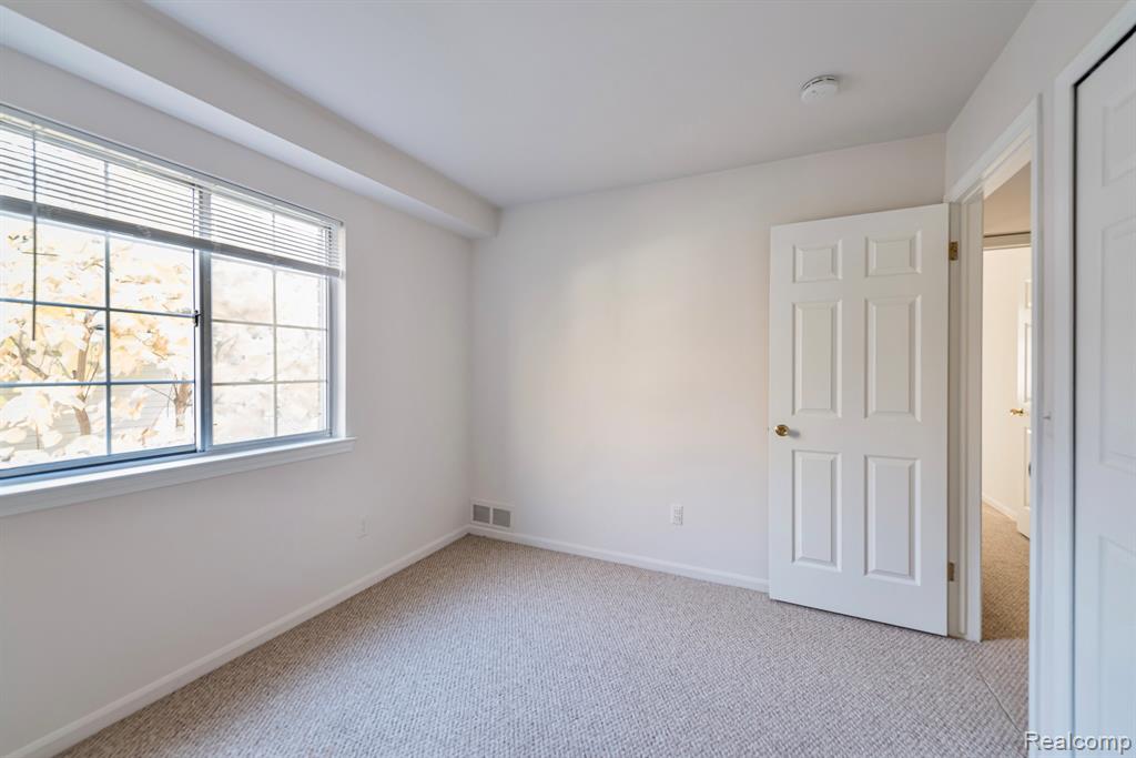 575 E Lincoln Street, Birmingham, MI 48009 — Photo 14