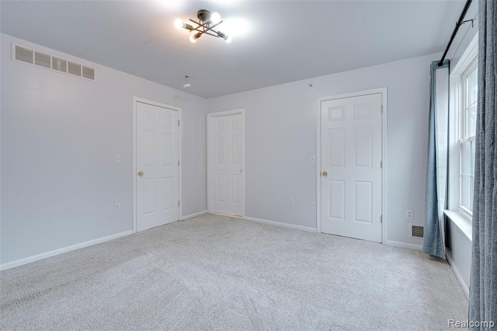 609 Cherry Orchard Road, Canton, MI 48188 — Photo 22