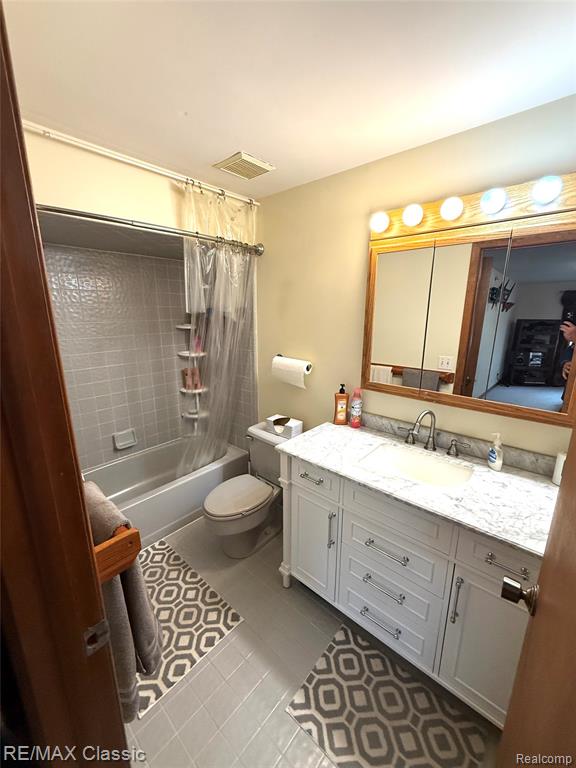 654 E Dawson Road, Milford, MI 48381 — Photo 19