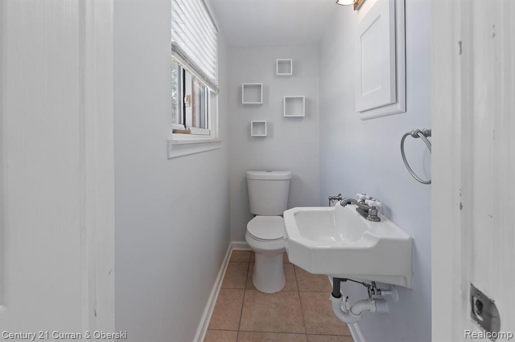 8089 COVENTRY Street, Westland, MI — Photo 10