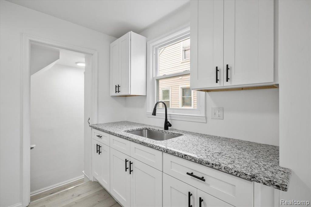7491 PARKLAND, Redford, MI 48239 — Photo 12