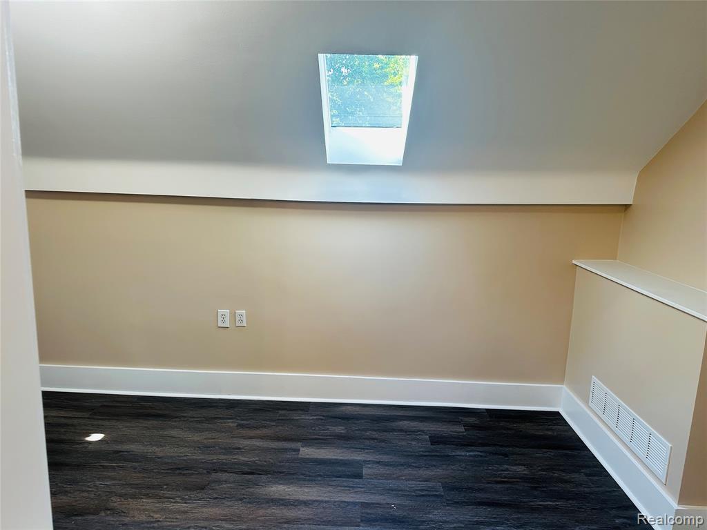 11270 Rushton #3 Road, South Lyon, MI 48178 — Photo 12