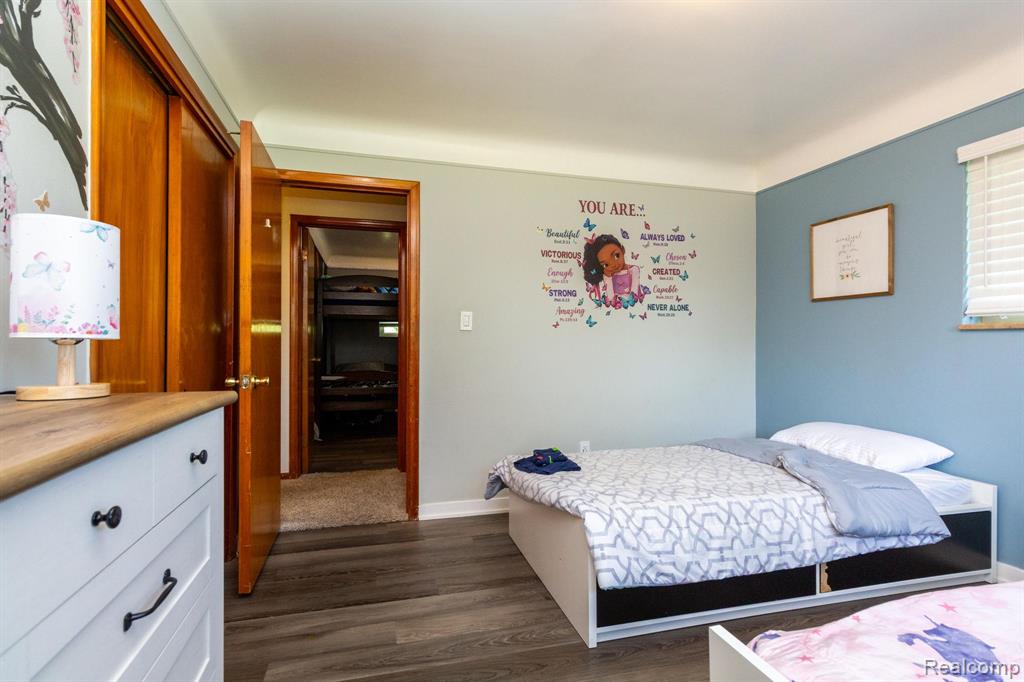 8345 E 14 Mile Road, Sterling Heights, MI 48312 — Photo 22