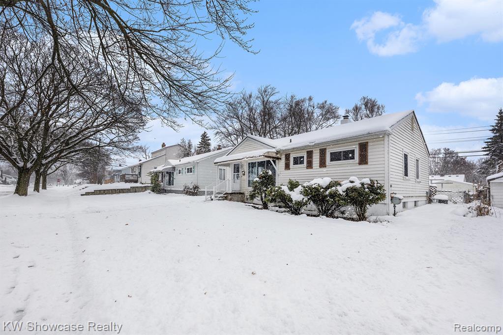 575 4th Avenue, Pontiac, MI 48340 — Photo 4